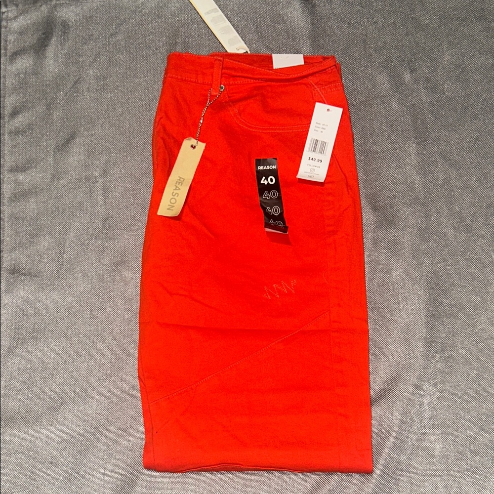 Brand New Reason Straight Fit size 40W
